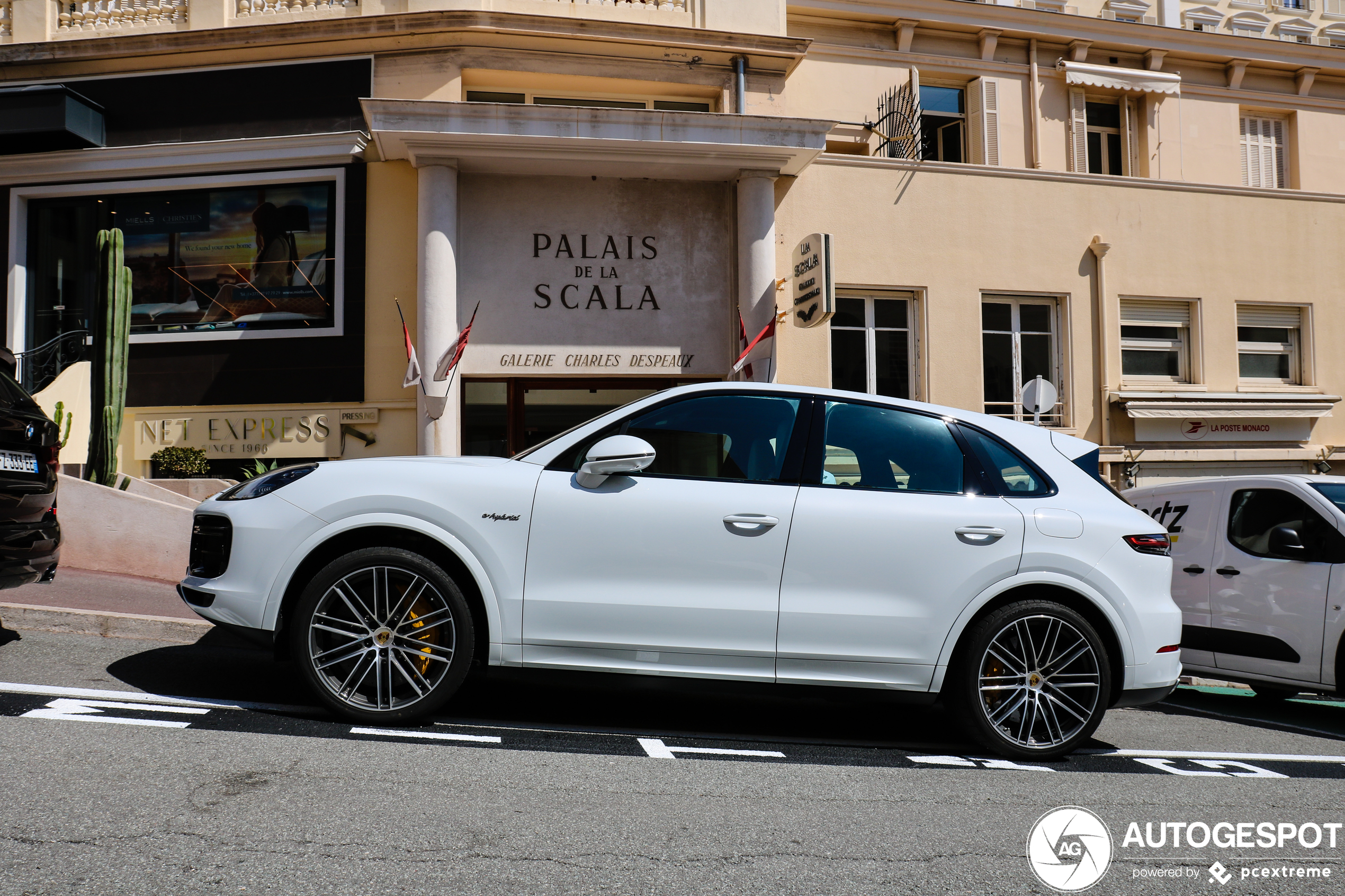 Porsche Cayenne Turbo S E-Hybrid