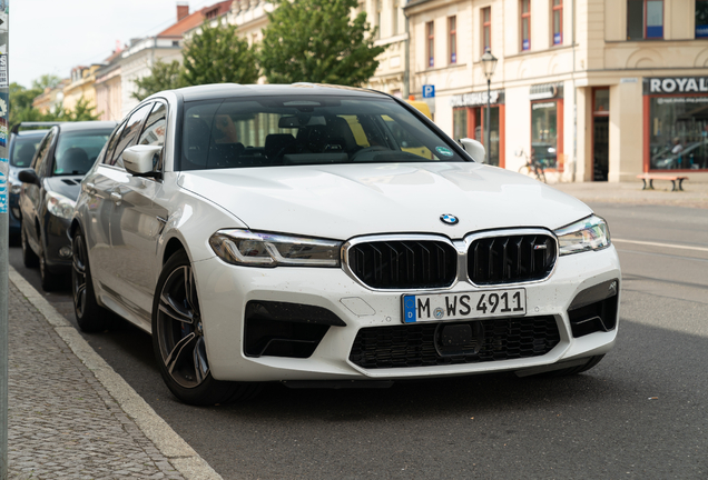 BMW M5 F90 2021