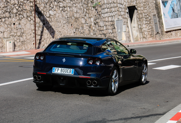 Ferrari GTC4Lusso