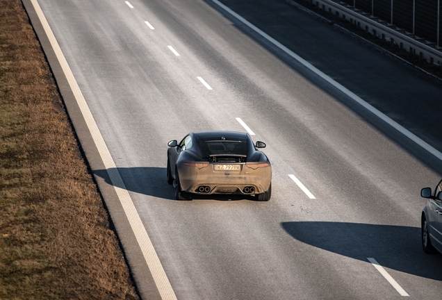 Jaguar F-TYPE R AWD Coupé