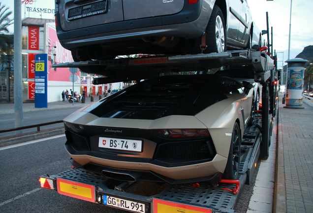 Lamborghini Aventador LP700-4