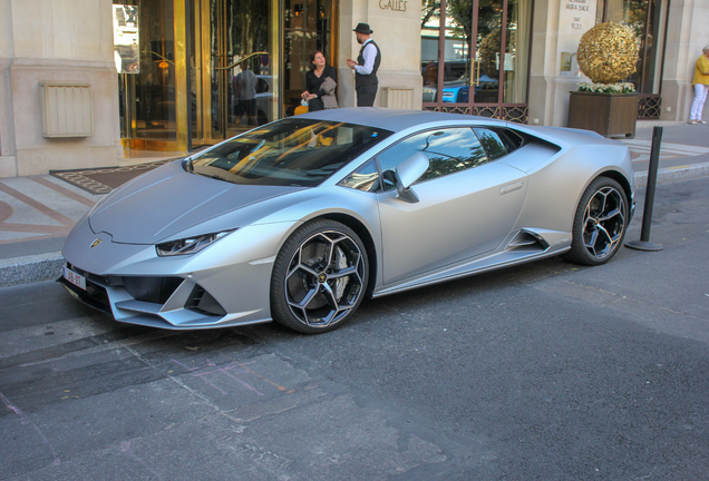 Lamborghini Huracán LP640-4 EVO