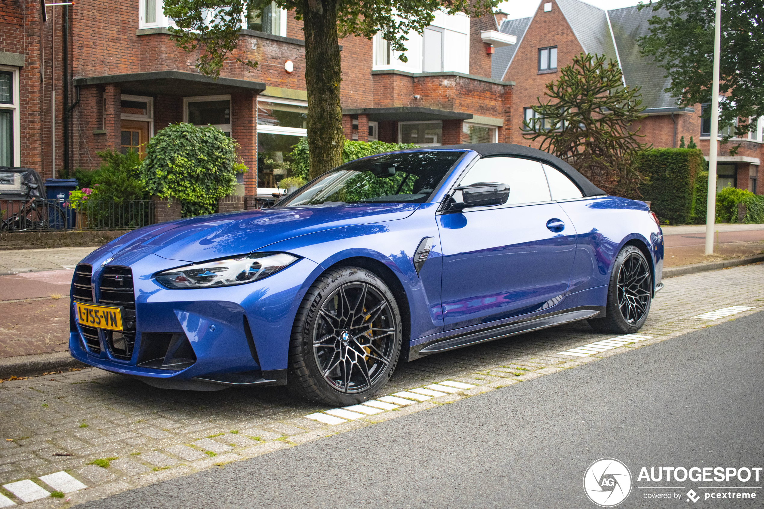 BMW M4 G83 Convertible Competition