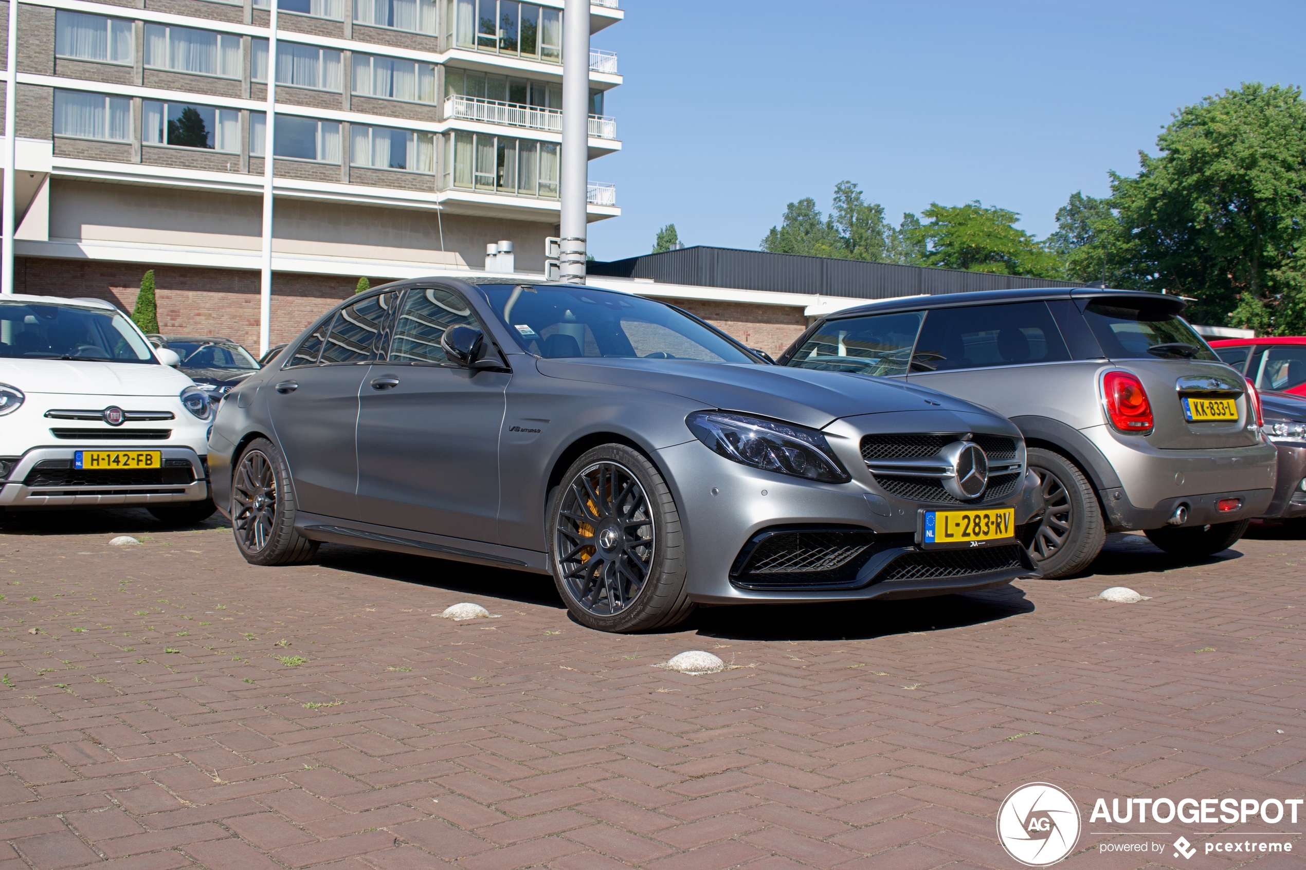 Mercedes-AMG C 63 S W205