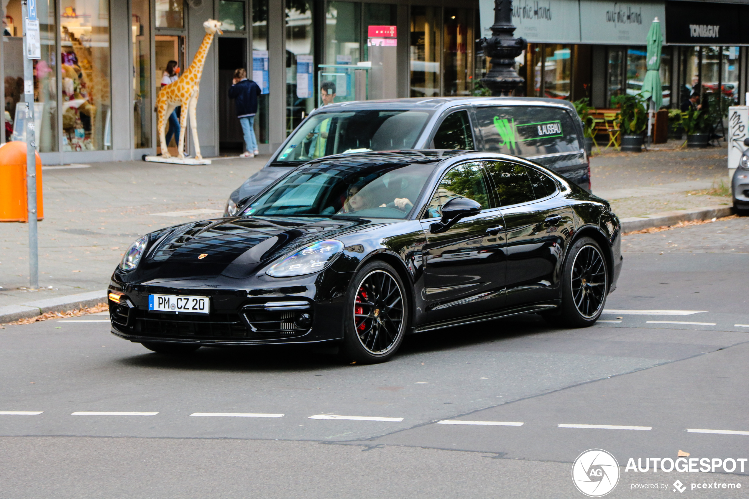 Porsche 971 Panamera GTS MkI