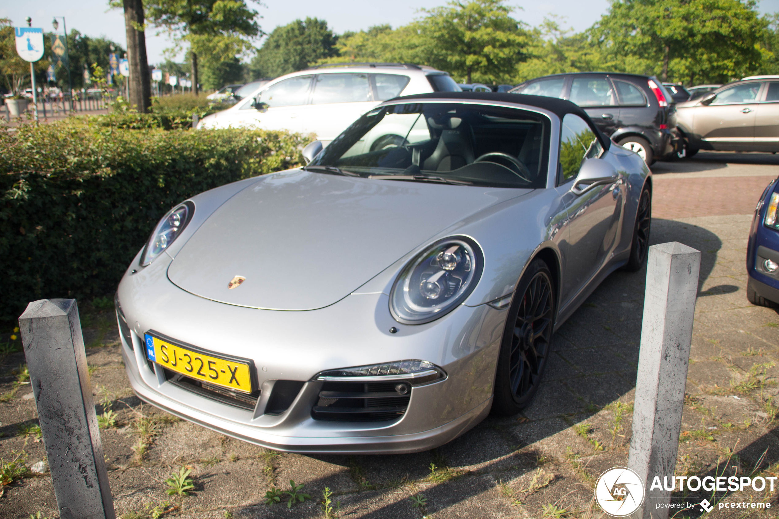 Porsche 991 Carrera 4 GTS Cabriolet MkI