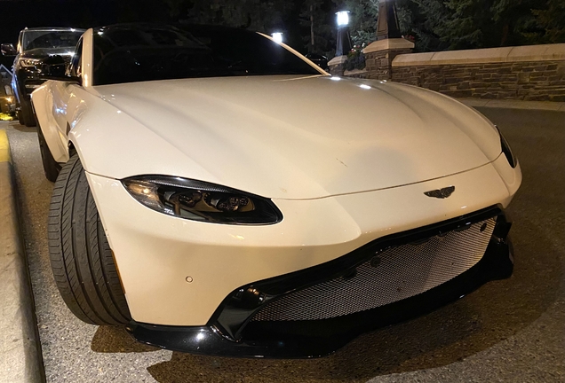 Aston Martin V8 Vantage 2018