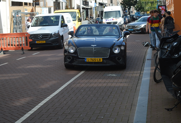 Bentley Continental GTC V8 2020