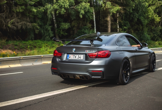 BMW M4 GTS