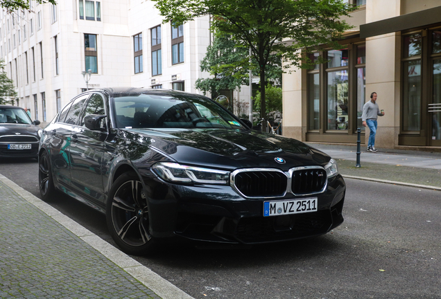 BMW M5 F90 2021