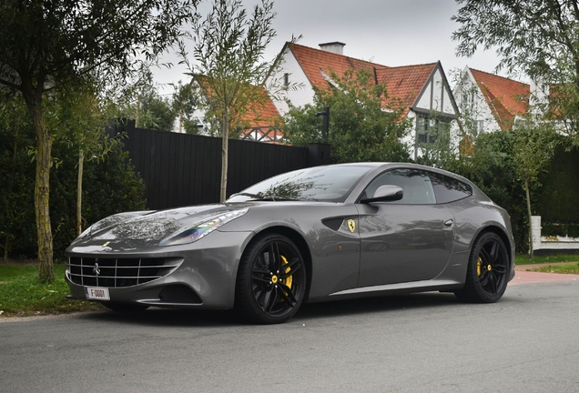 Ferrari FF