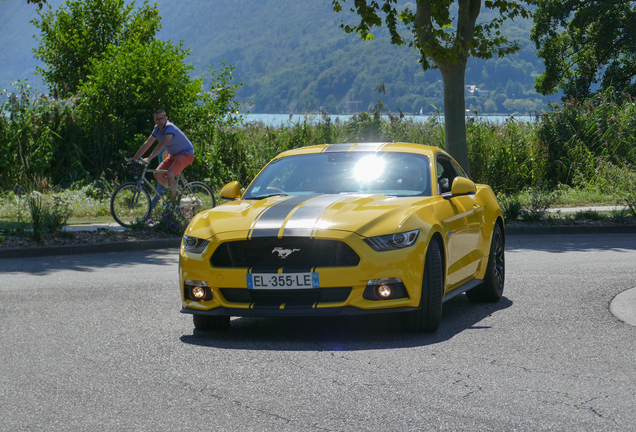 Ford Mustang GT 2015