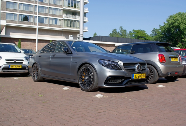 Mercedes-AMG C 63 S W205