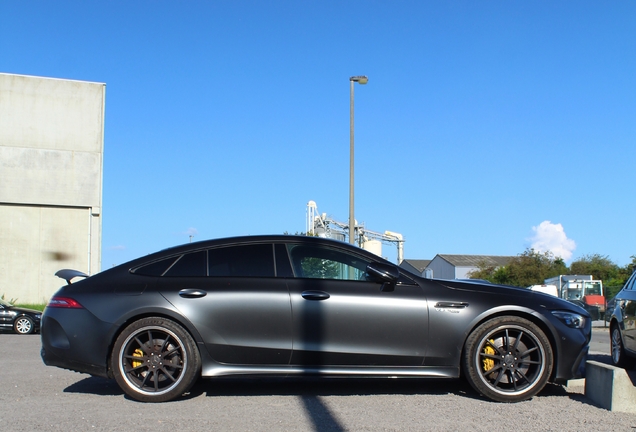 Mercedes-AMG GT 63 S X290