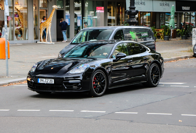 Porsche 971 Panamera GTS MkI