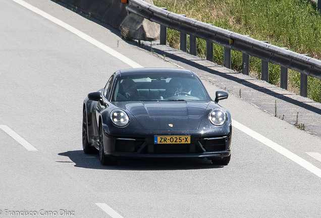 Porsche 992 Carrera S