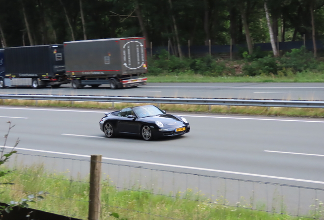 Porsche 997 Carrera 4S Cabriolet MkI