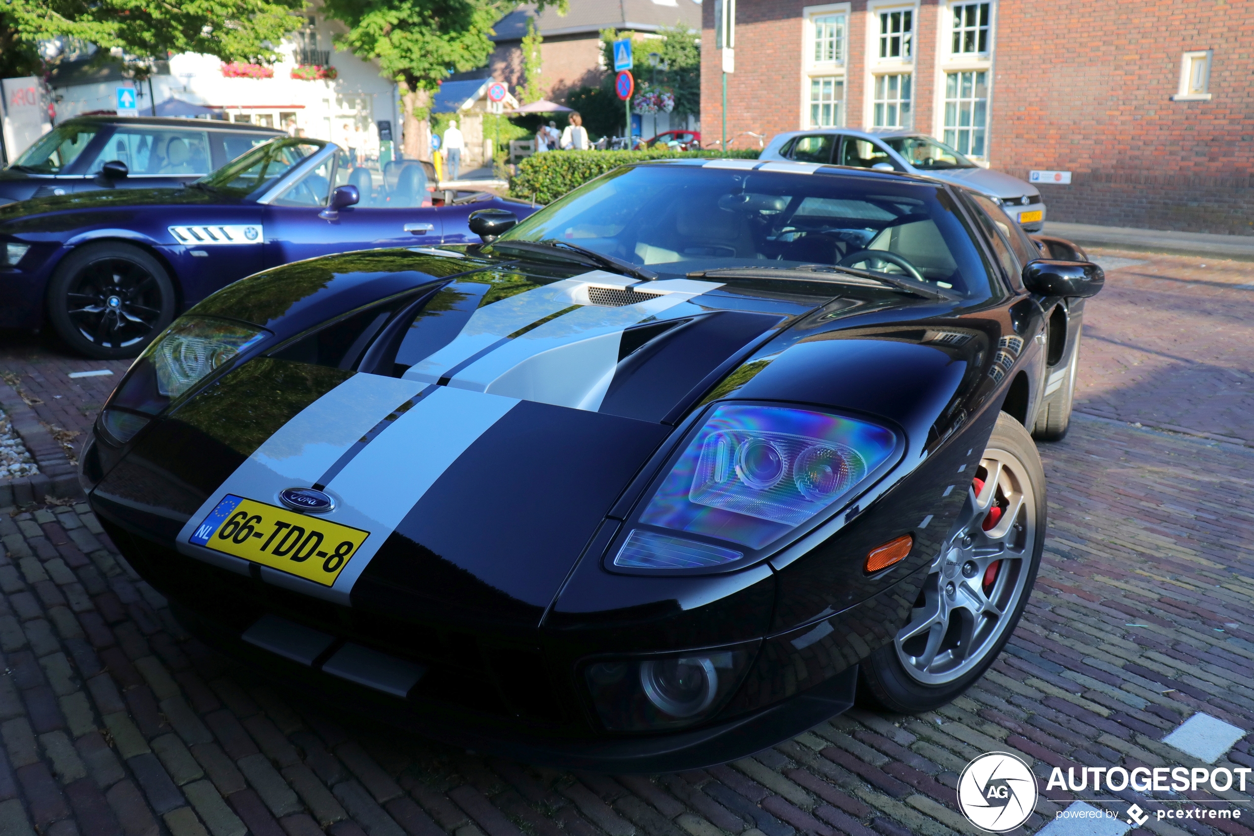 Ford GT