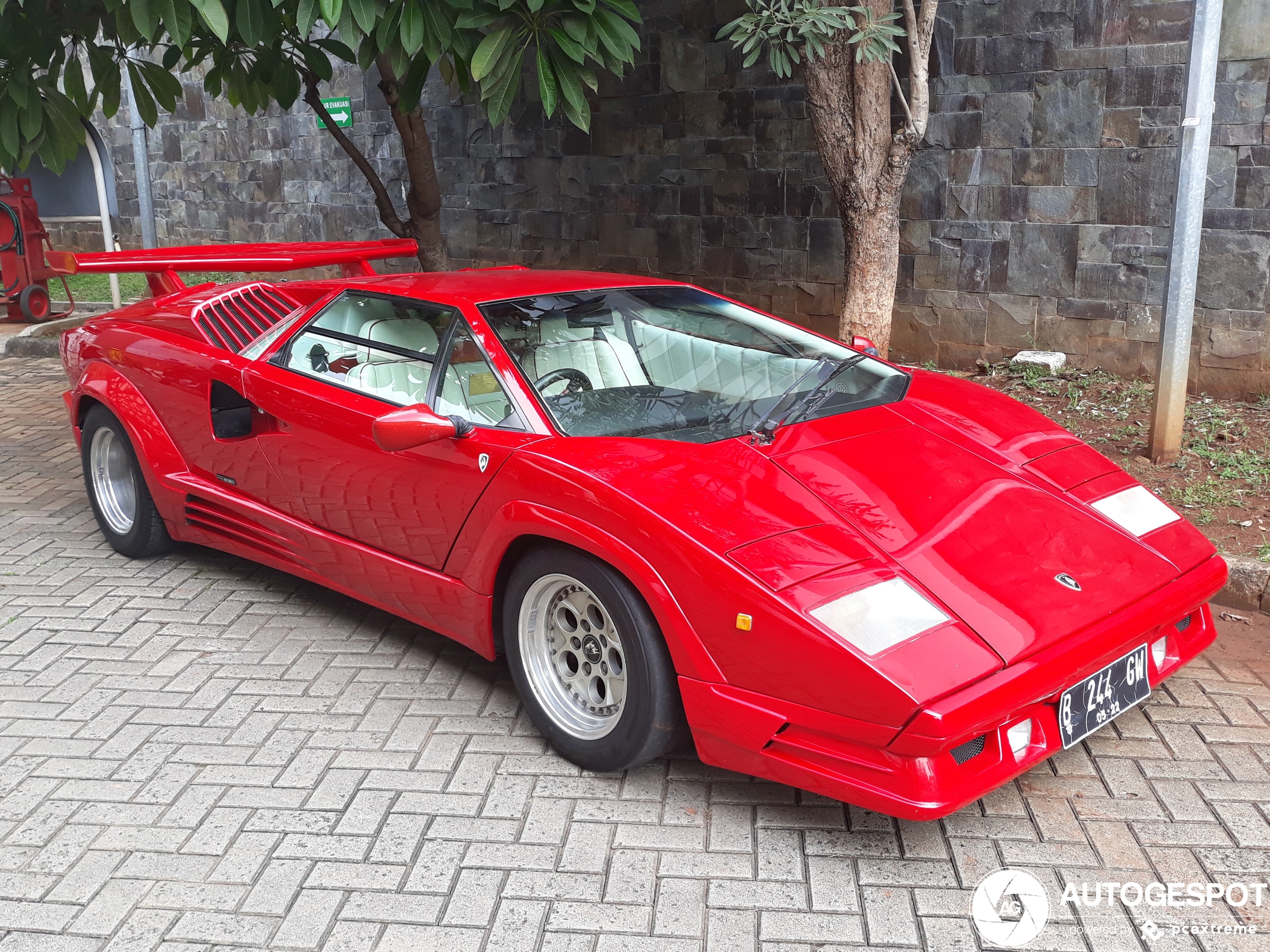 Lamborghini Countach 25th Anniversary