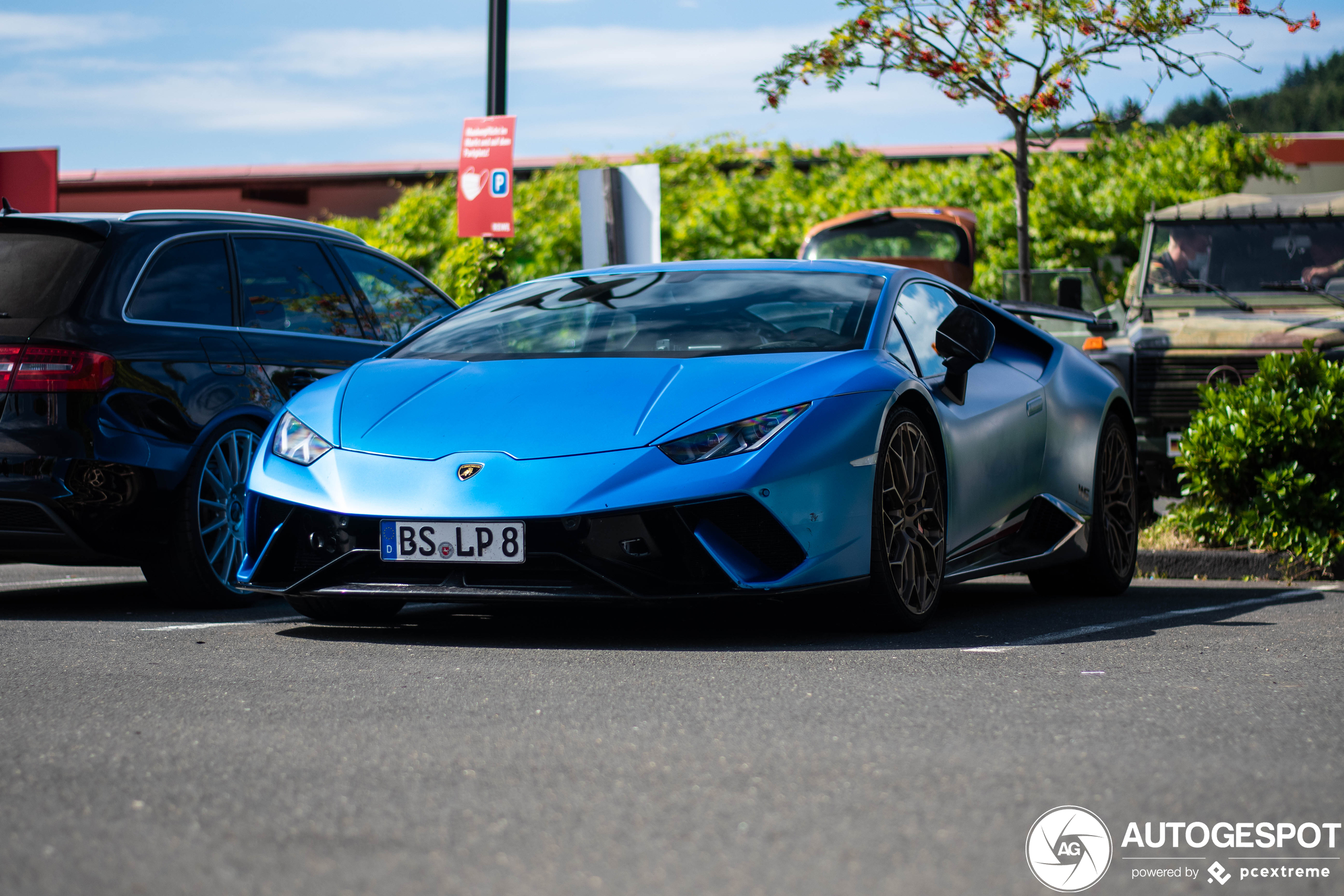 Lamborghini Huracán LP640-4 Performante