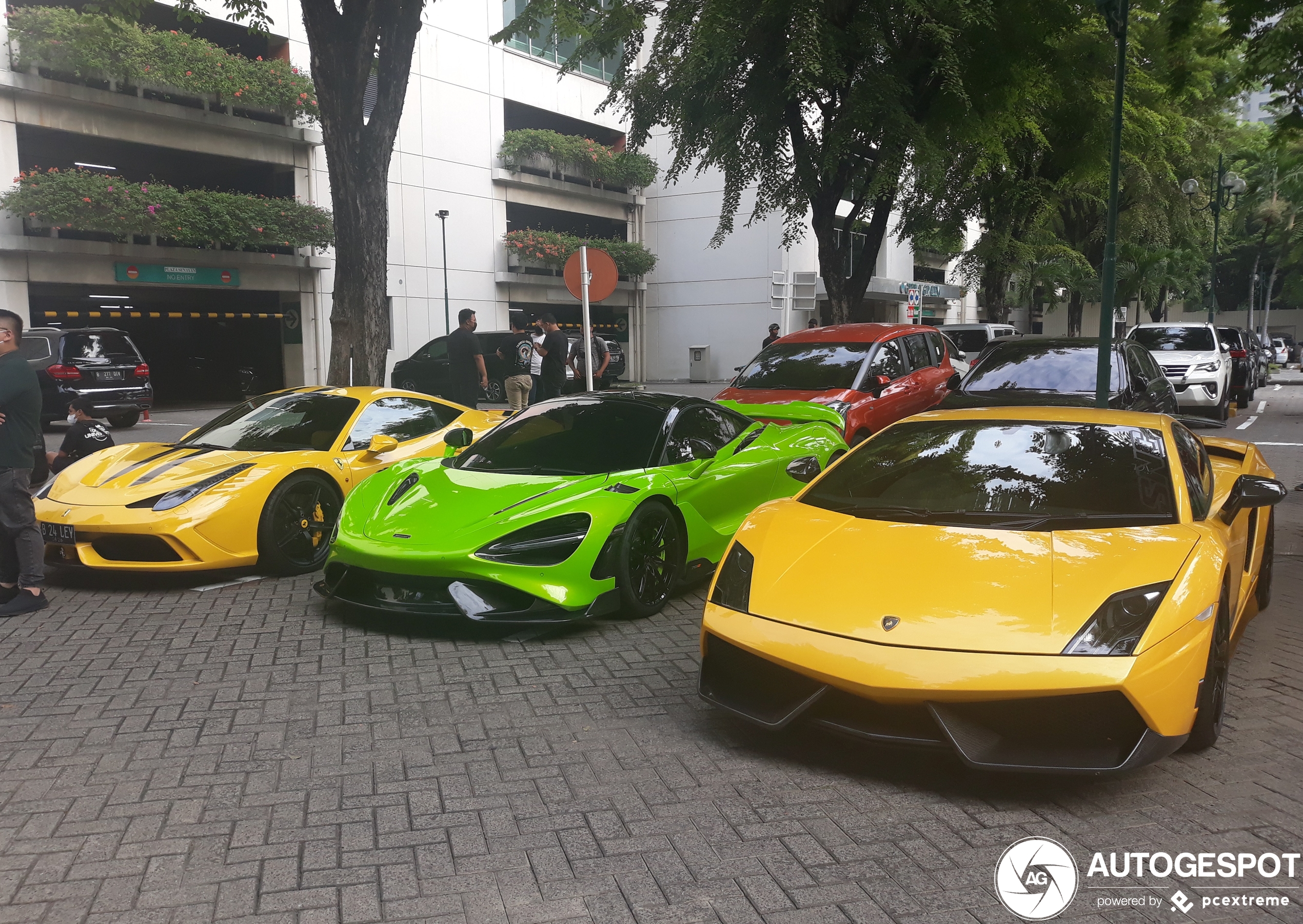 McLaren 765LT aangekomen in Indonesië