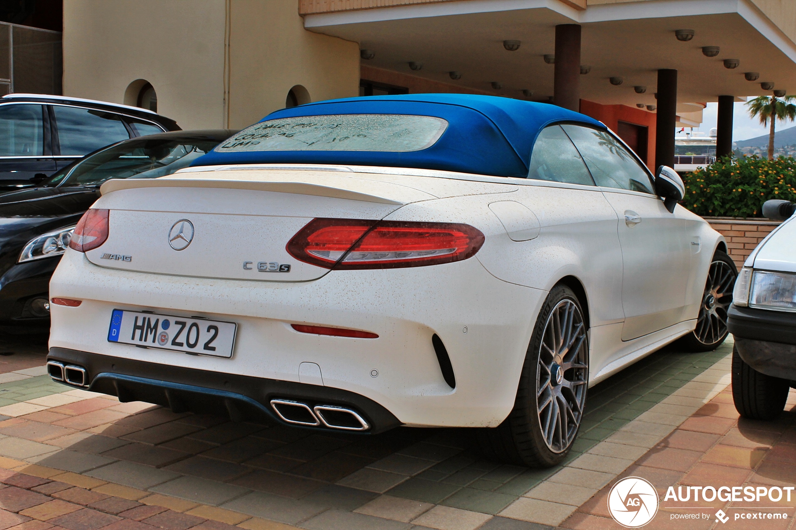 Mercedes-AMG C 63 S Convertible A205 Ocean Blue Edition