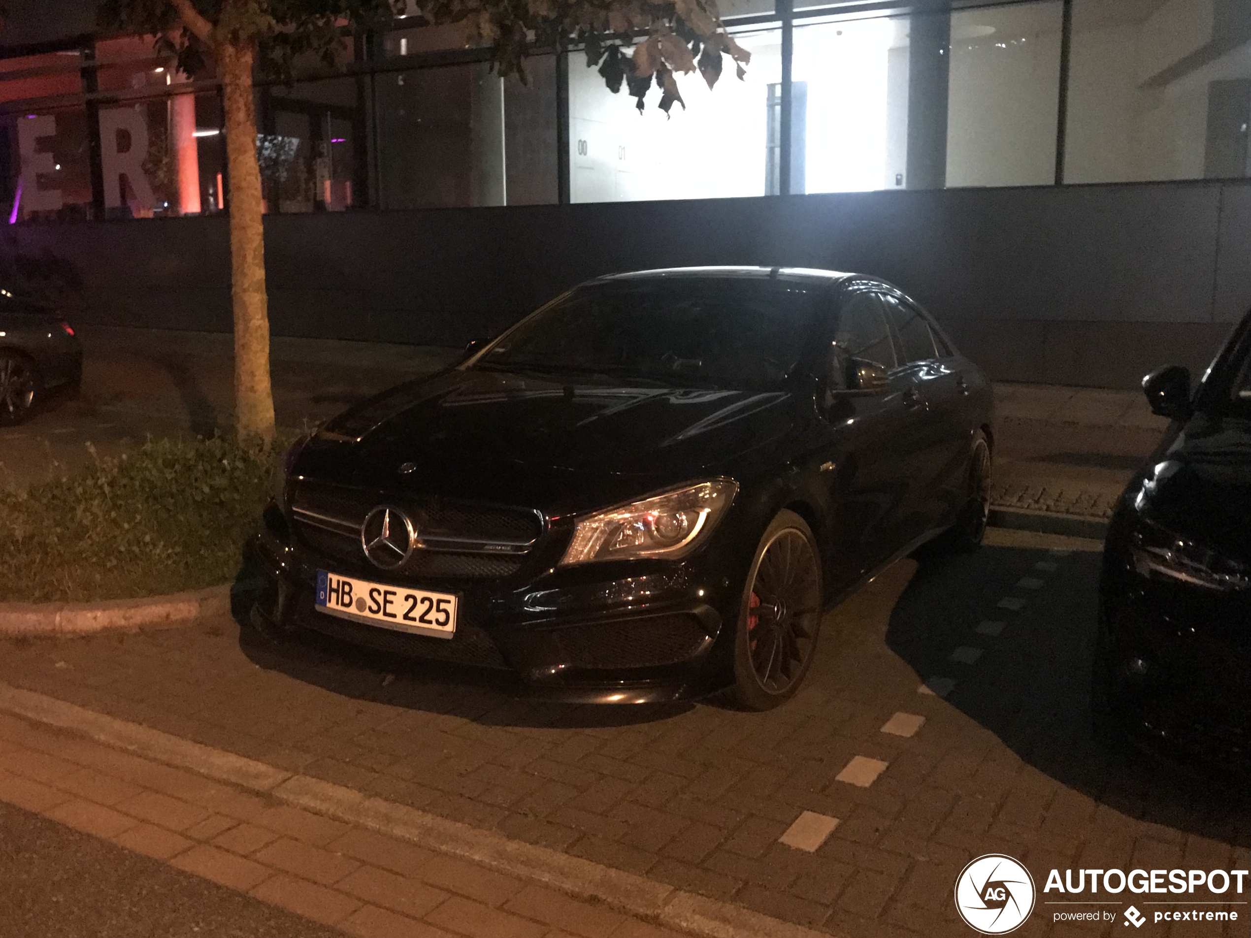 Mercedes-Benz CLA 45 AMG C117