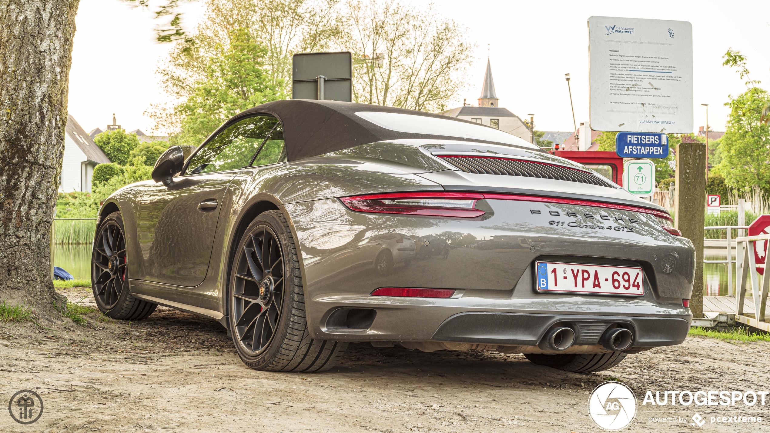 Porsche 991 Carrera 4 GTS Cabriolet MkII