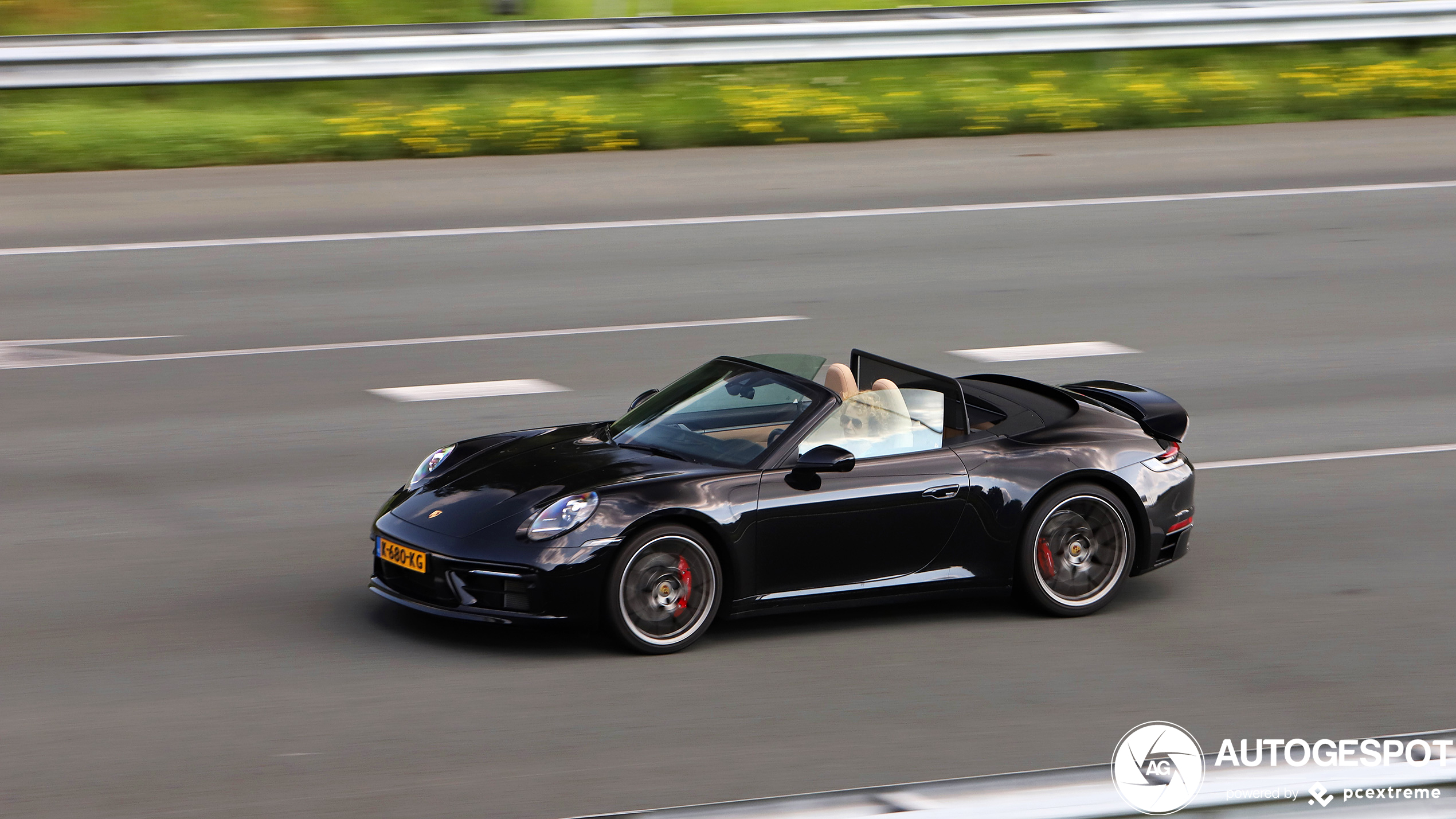 Porsche 992 Carrera S Cabriolet