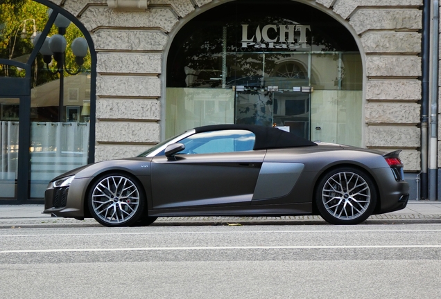 Audi R8 V10 Plus Spyder 2017