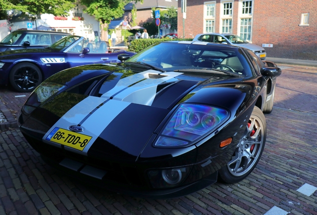 Ford GT