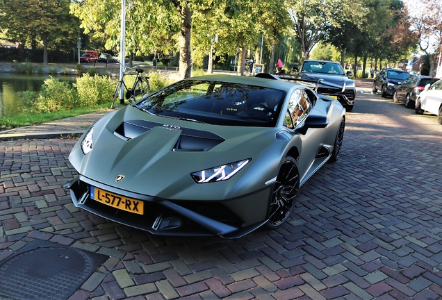 Lamborghini Huracán LP640-2 STO