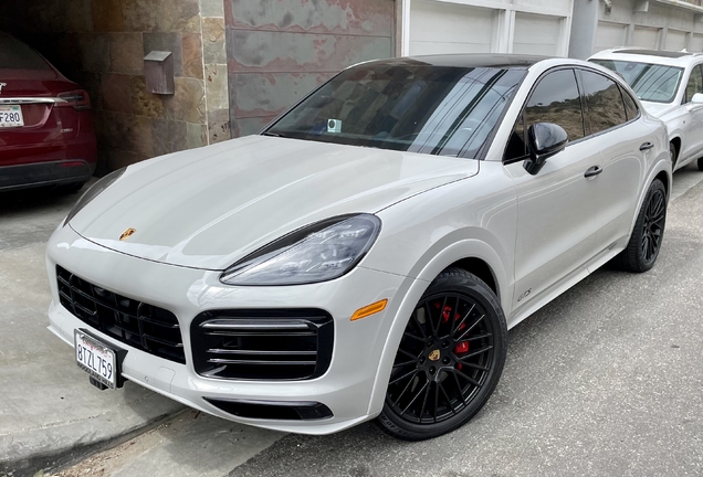 Porsche Cayenne Coupé GTS