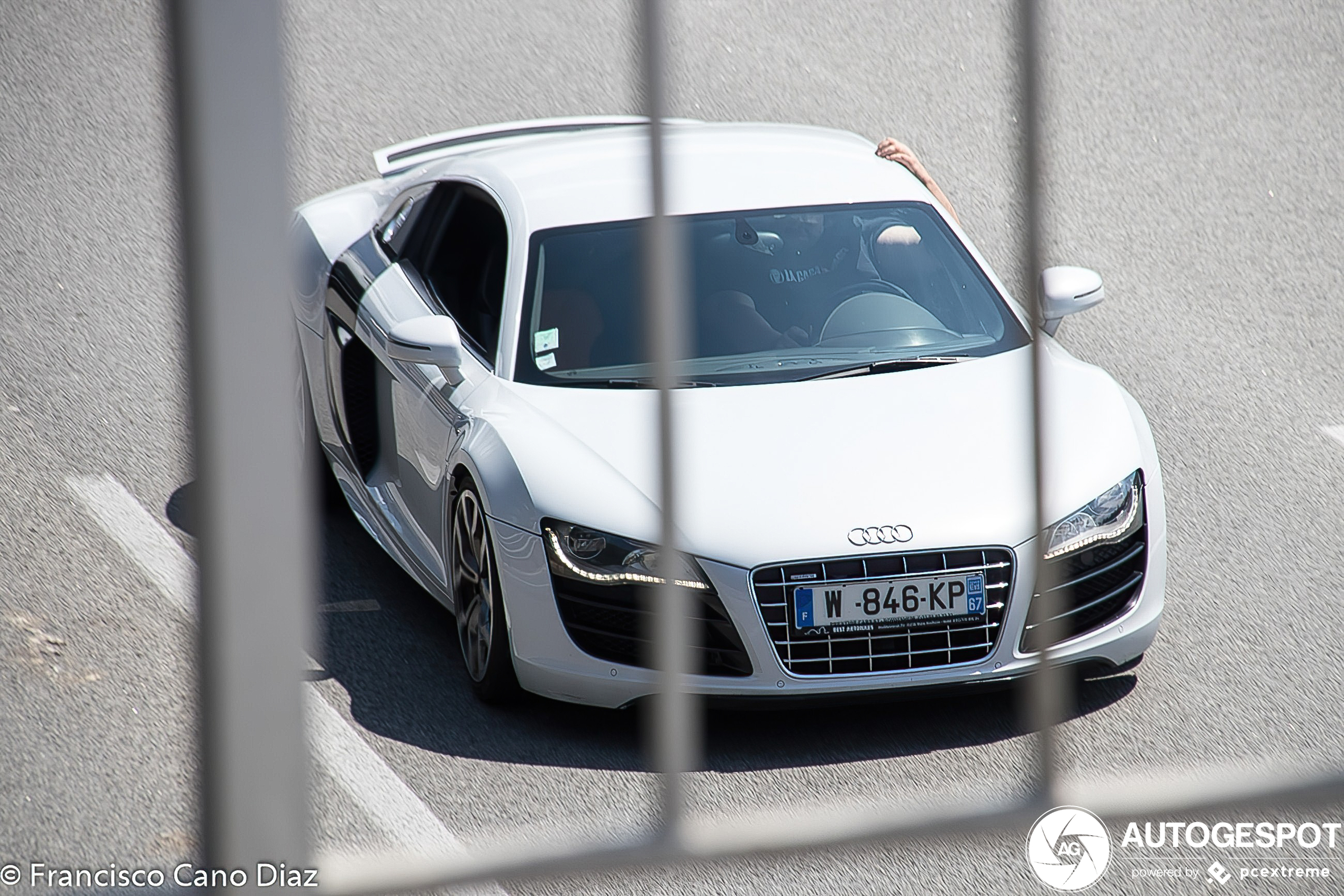 Audi R8 V10