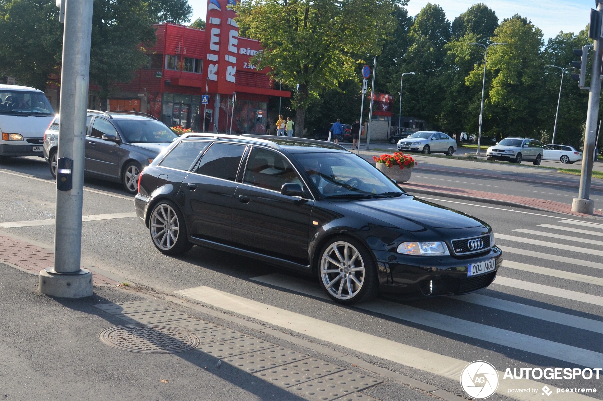 Audi RS4 Avant B5