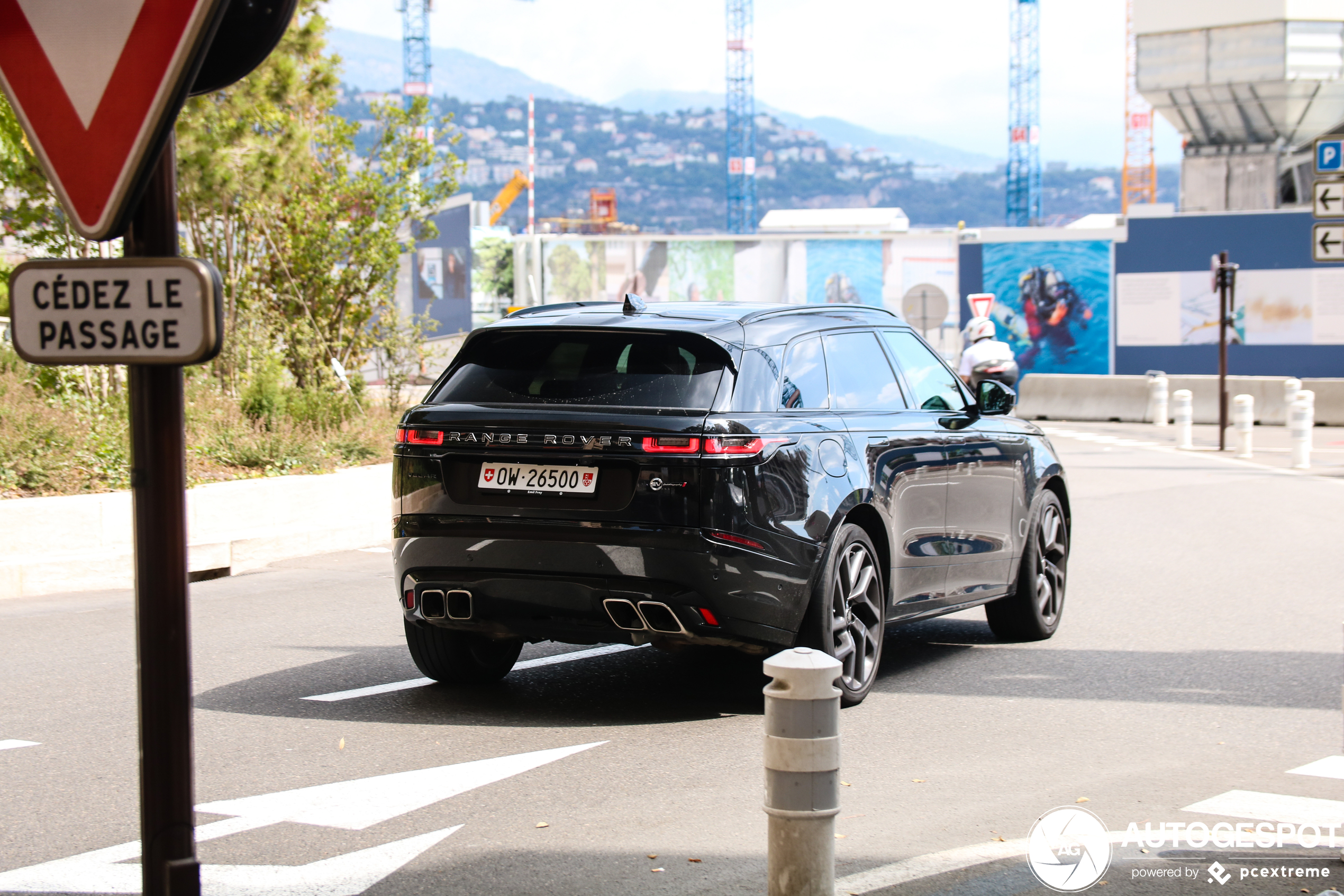 Land Rover Range Rover Velar SVAutobiography