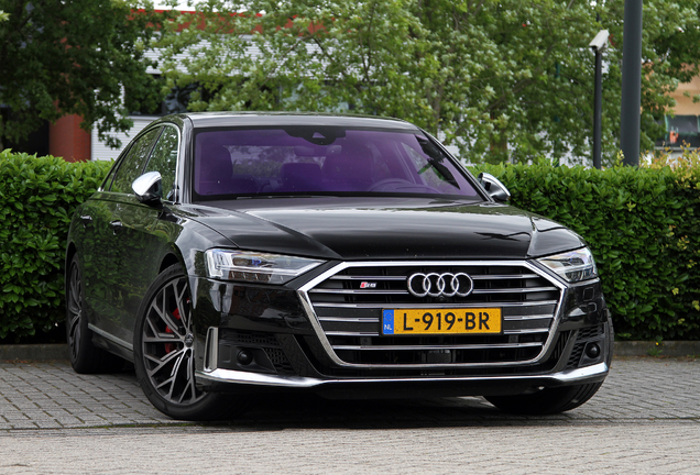 Audi S8 D5