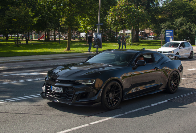 Chevrolet Camaro ZL1 1LE 2017