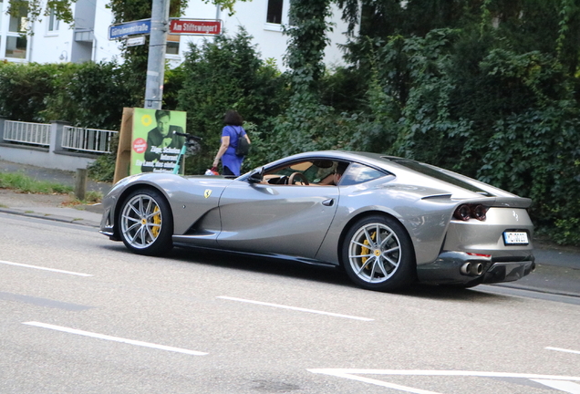 Ferrari 812 Superfast