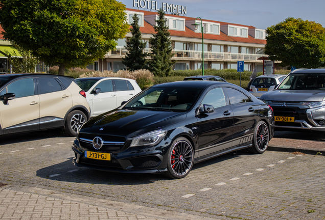 Mercedes-Benz CLA 45 AMG Edition 1 C117