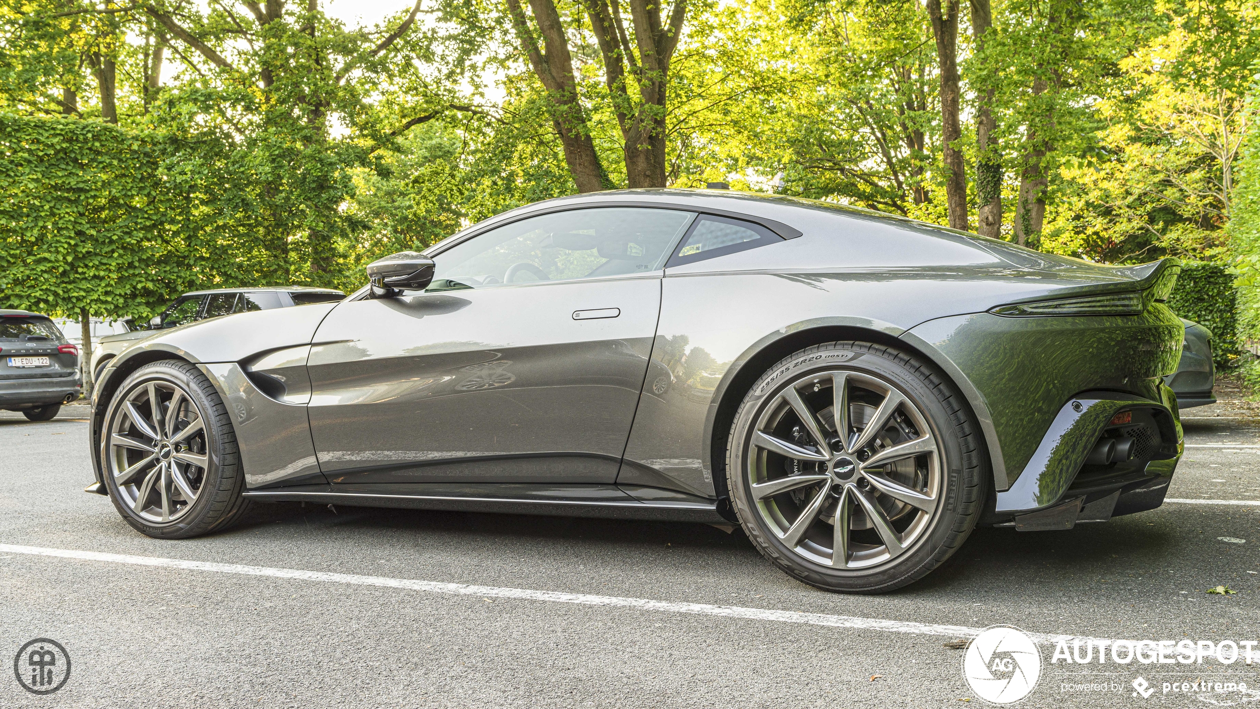 Aston Martin V8 Vantage 2018