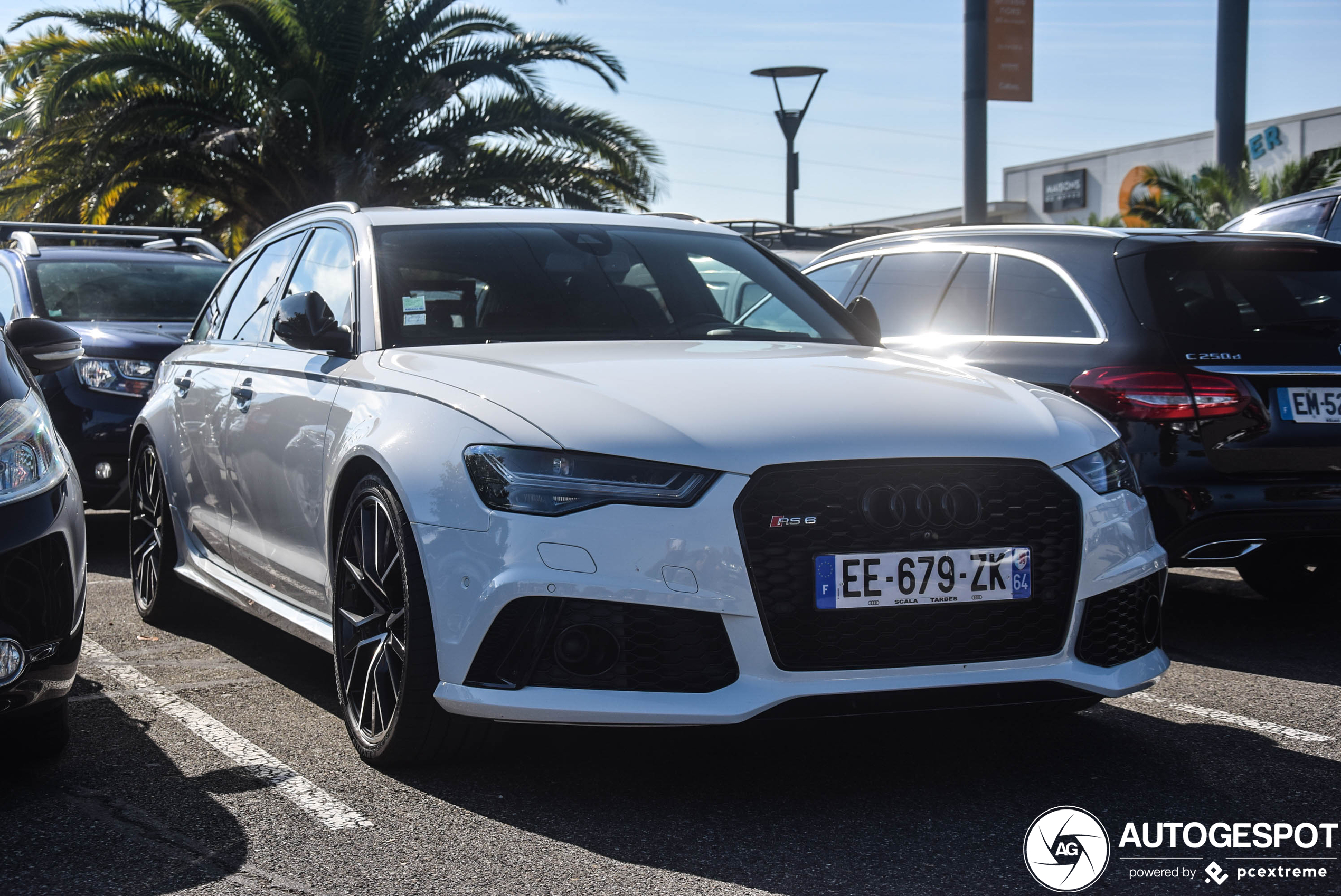 Audi RS6 Avant C7 2015