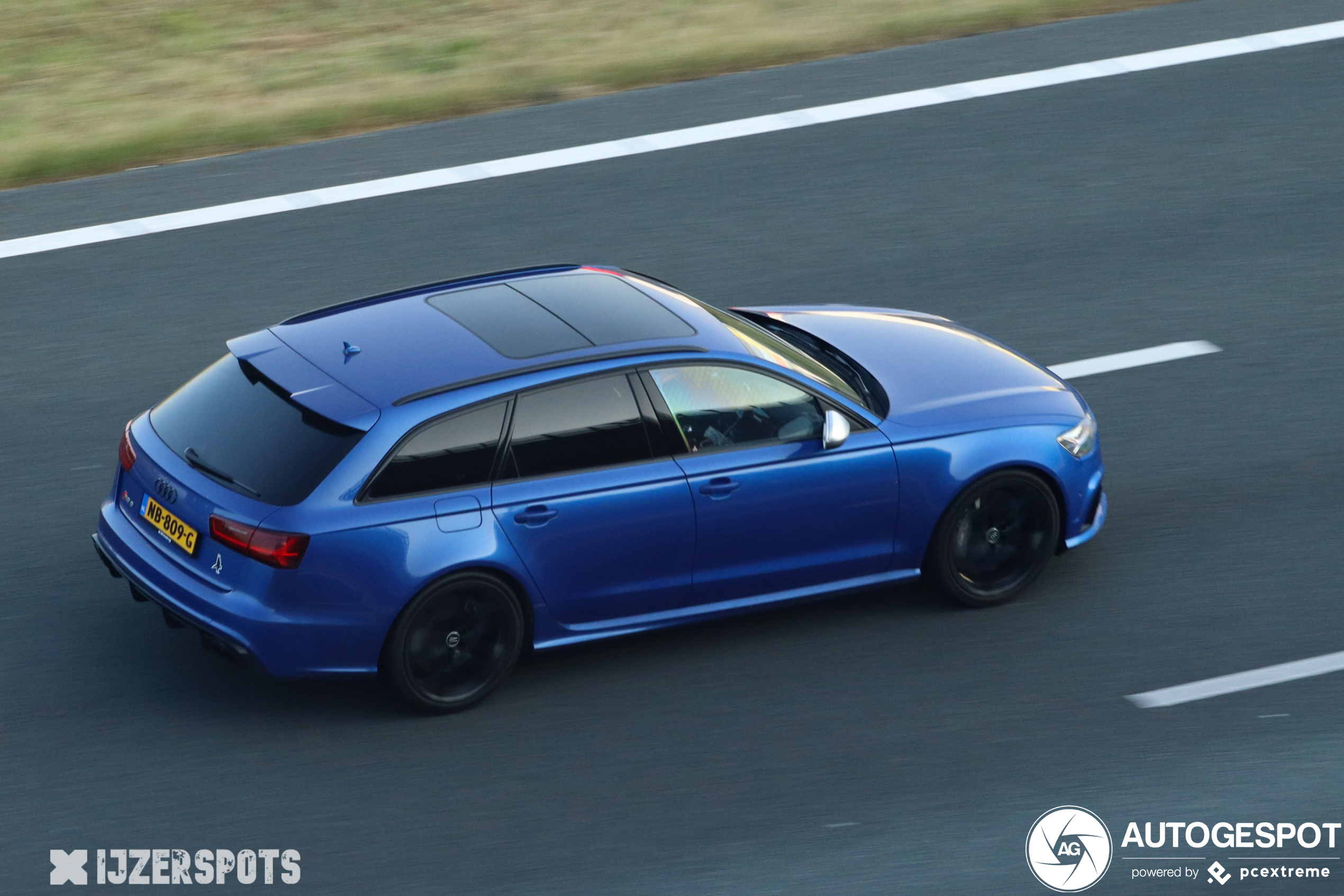 Audi RS6 Avant C7 2015