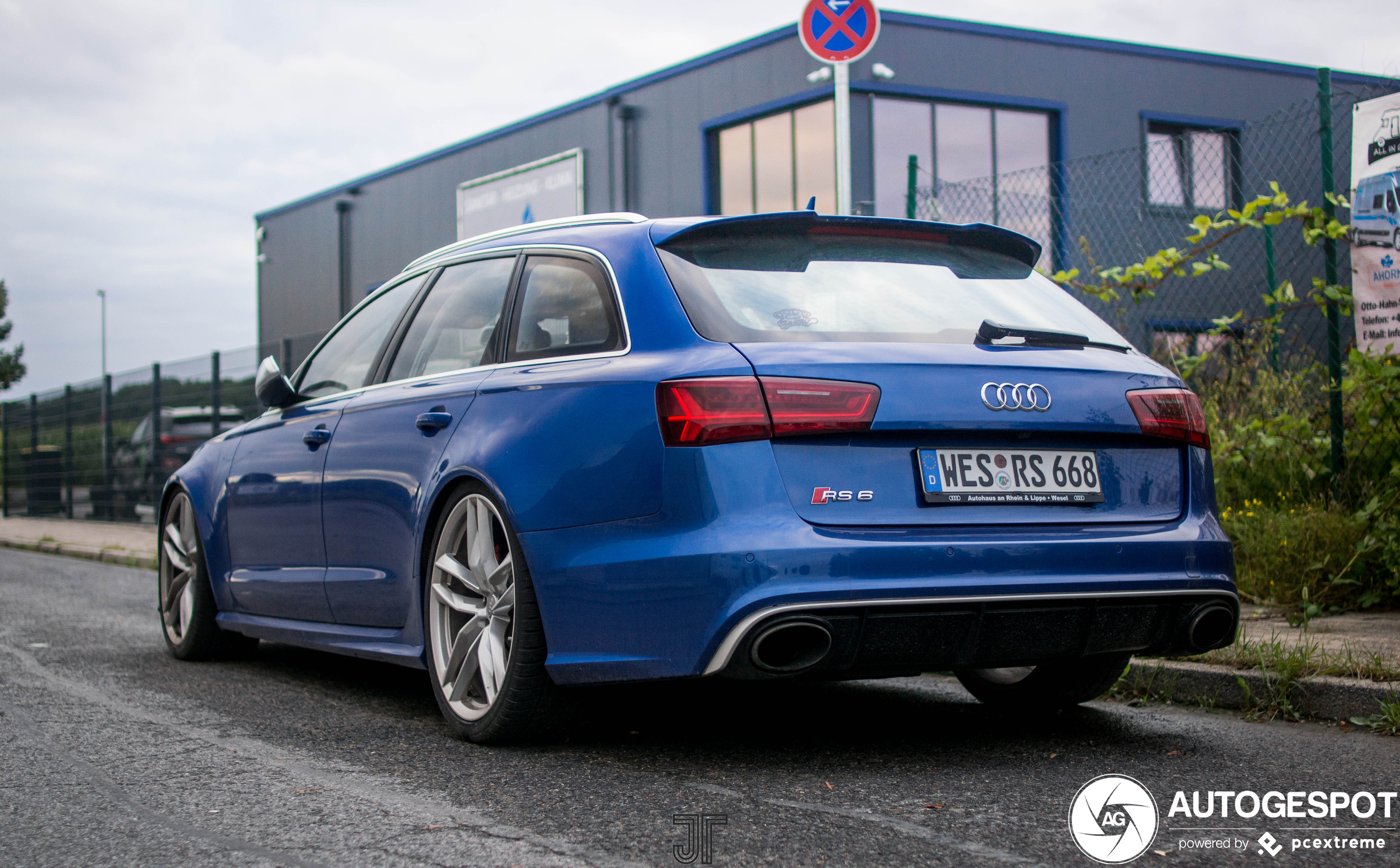 Audi RS6 Avant C7 2015