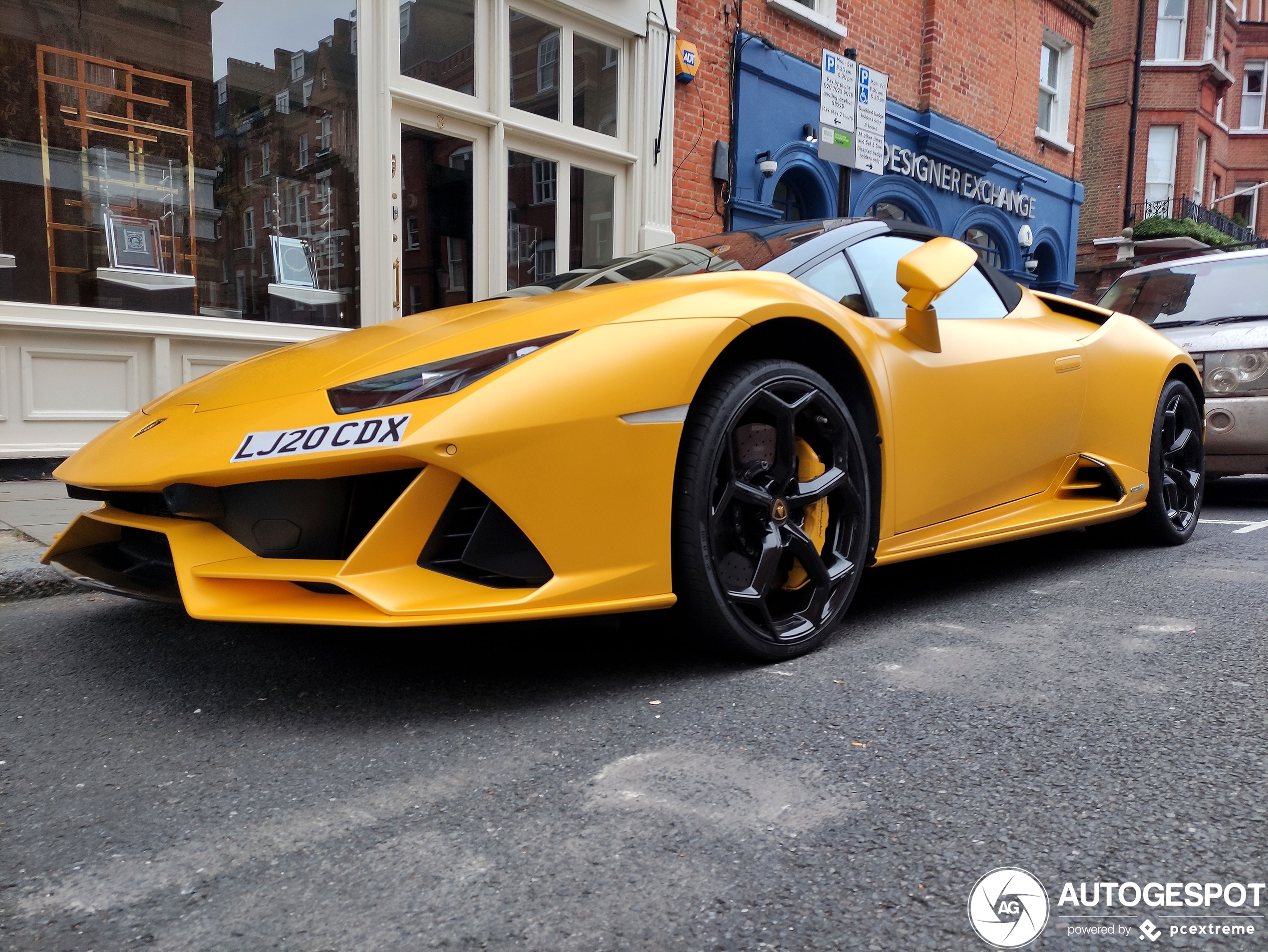 Lamborghini Huracán LP640-4 EVO Spyder