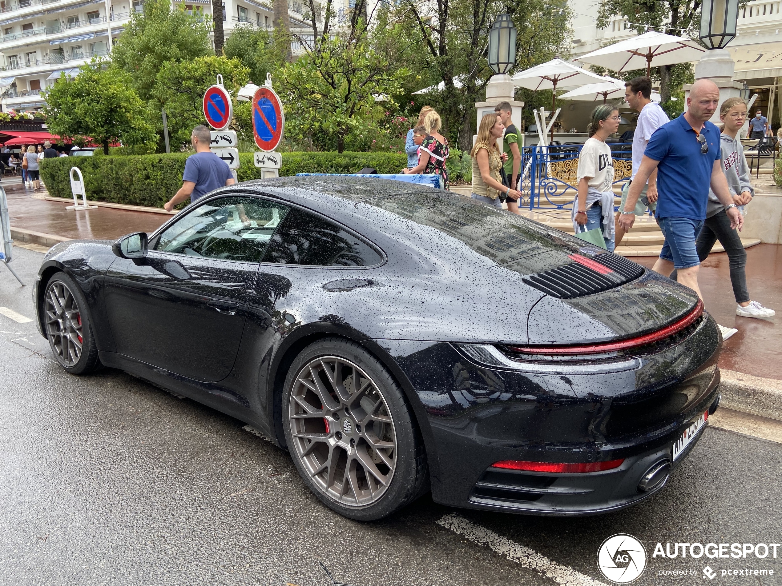 Porsche 992 Carrera 4S