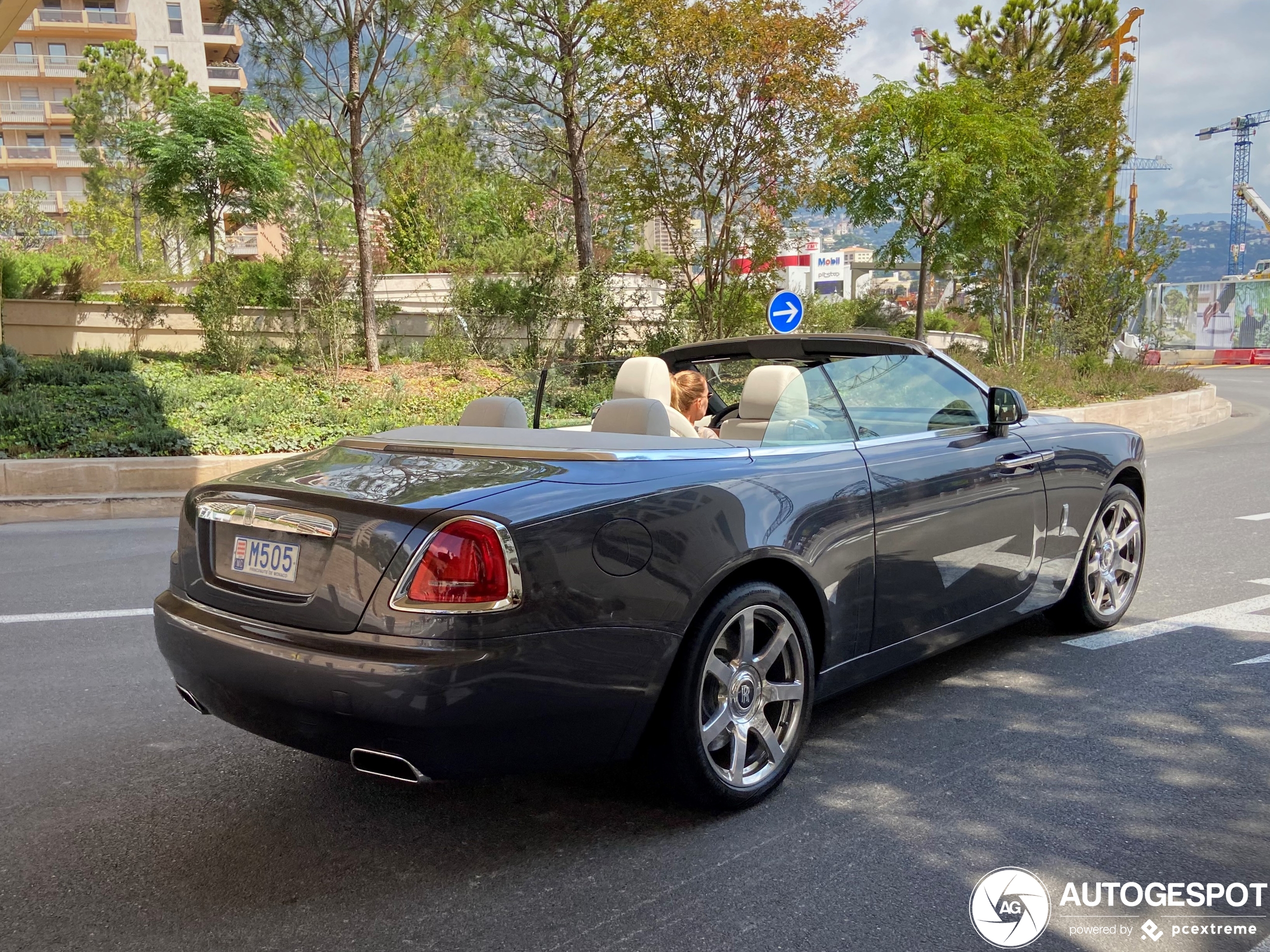 Rolls-Royce Dawn