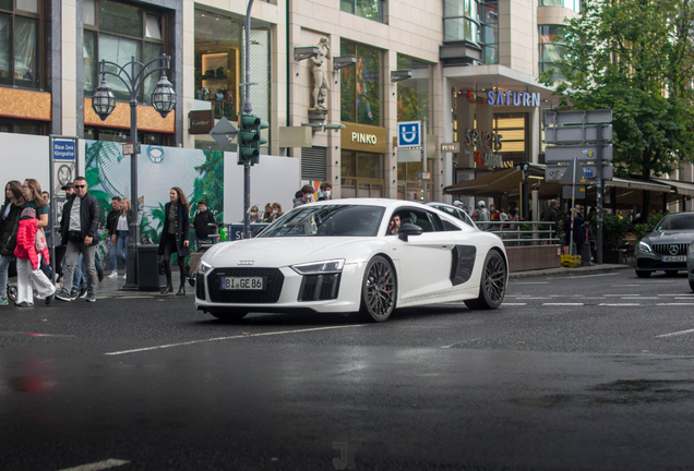 Audi R8 V10 2015