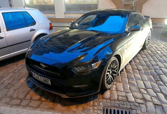 Ford Mustang GT 2015