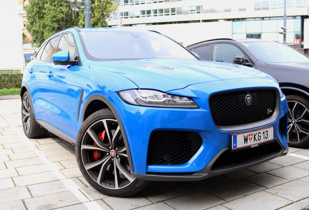 Jaguar F-PACE SVR